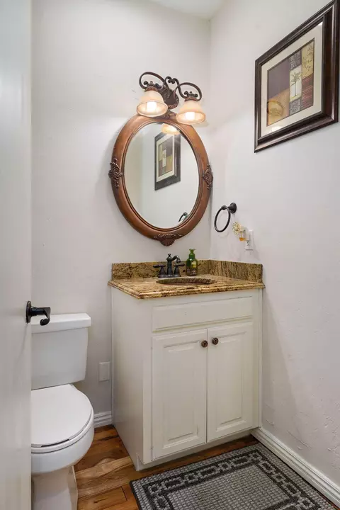 Bath - 3695 E Turtle Hatch Rd, Springfield, MO 65809 photo 7 of 11