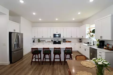 Kitchen - 1312 S Birch Ave, Springfield, MO 65802 photo 3 of 7