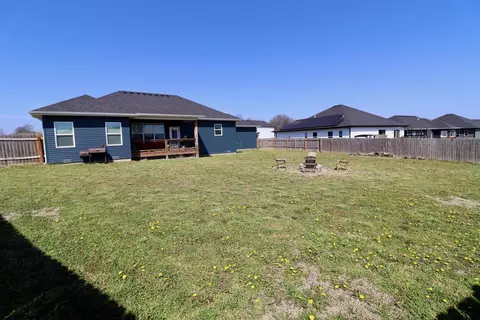 Exterior - 1312 S Birch Ave, Springfield, MO 65802 photo 9 of 9