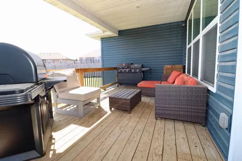 Exterior - 1312 S Birch Ave, Springfield, MO 65802 photo 7 of 9