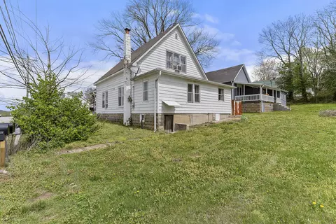 Exterior - 301 E Webster Ave, Ava, MO 65608 photo 10 of 10