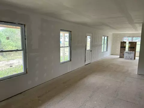 Living - 6729 State Highway 76, Exeter, MO 65647 photo 3 of 4