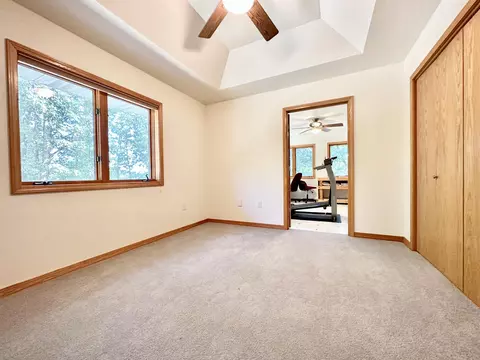 Bedroom - 9654 County Road 2680, Mountain View, MO 65548 photo 4 of 8