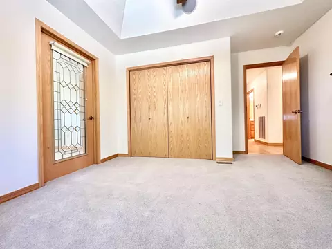 Bedroom - 9654 County Road 2680, Mountain View, MO 65548 photo 2 of 8