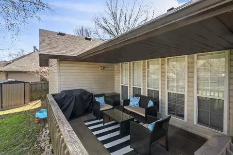 Exterior - 760 S Troy Ave, Springfield, MO 65802 photo 4 of 7