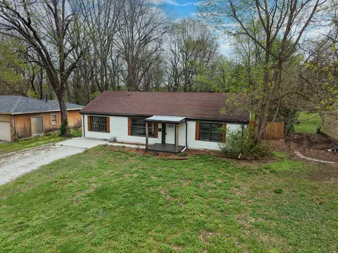 Exterior - 1452 South Ave, Springfield, MO 65807 photo 12 of 13