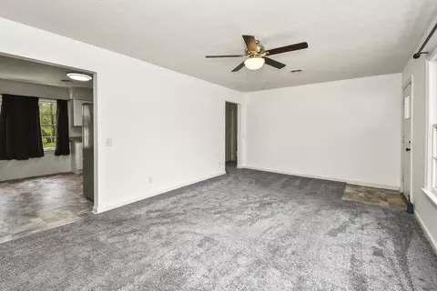 Living - 1452 South Ave, Springfield, MO 65807 photo 2 of 4