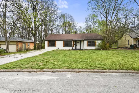 Exterior - 1452 South Ave, Springfield, MO 65807 photo 2 of 13