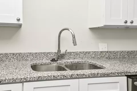 Kitchen - 1452 South Ave, Springfield, MO 65807 photo 5 of 5