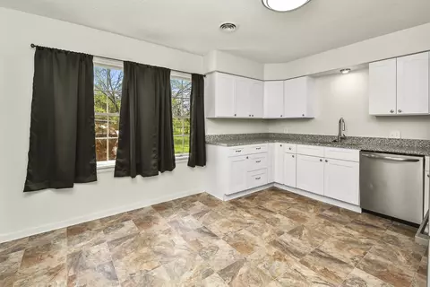 Kitchen - 1452 South Ave, Springfield, MO 65807 photo 1 of 5