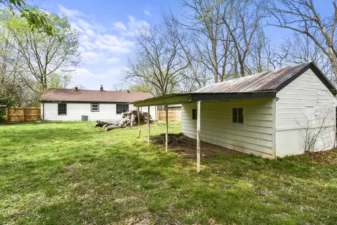 Exterior - 1452 South Ave, Springfield, MO 65807 photo 11 of 13