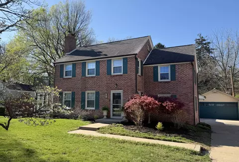 Exterior - 926 E University St, Springfield, MO 65807 photo 5 of 29