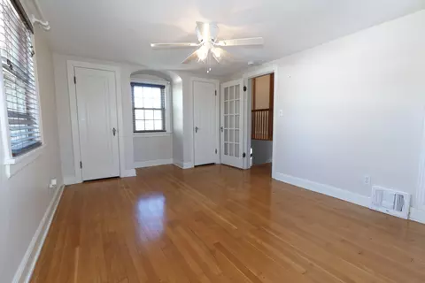 Bedroom - 926 E University St, Springfield, MO 65807 photo 1 of 14