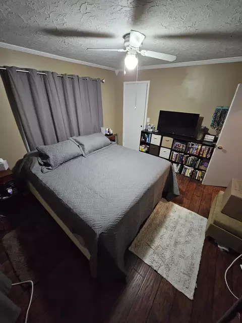 Bedroom - 2648 N Howard Ave, Springfield, MO 65803 photo 2 of 3