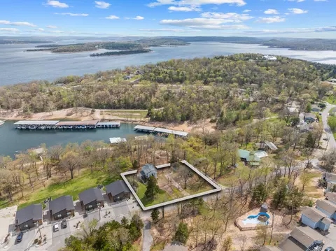 View/Area - 272 Cave Ln, Branson, MO 65615 photo 7 of 8