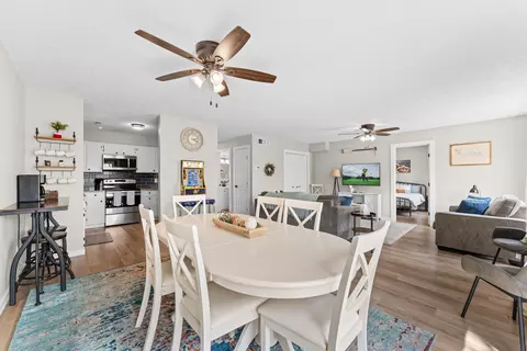 Dining - 272 Cave Ln, Branson, MO 65615 photo 3 of 3