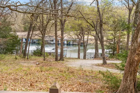 View/Area - 272 Cave Ln, Branson, MO 65615 photo 2 of 8