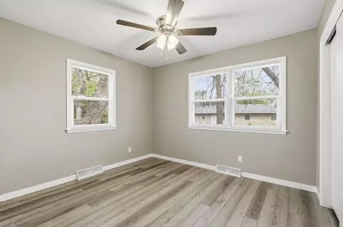 Bedroom - 1448 E Seminole St, Springfield, MO 65804 photo 2 of 3