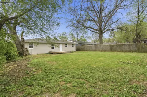 Exterior - 1448 E Seminole St, Springfield, MO 65804 photo 6 of 9