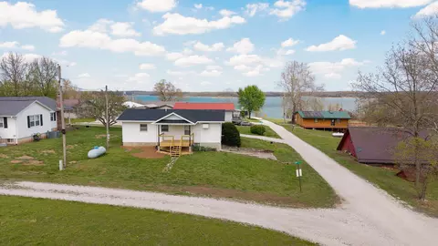 21740 S 2069th Rd, Aldrich, MO 65601