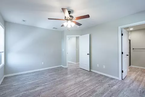 Bedroom - 2644 N Prospect Ave, Springfield, MO 65803 photo 3 of 7