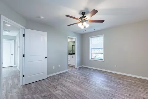 Bedroom - 2644 N Prospect Ave, Springfield, MO 65803 photo 2 of 7