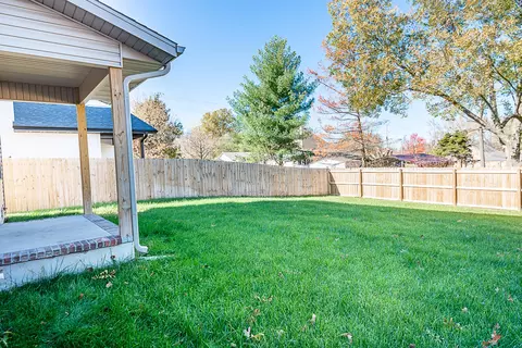 Exterior - 2644 N Prospect Ave, Springfield, MO 65803 photo 4 of 5