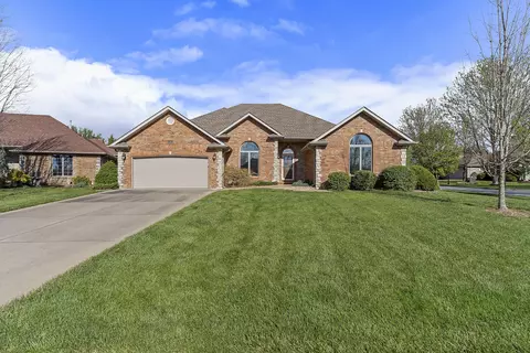3914 S Leroy Ct, Springfield, MO 65807
