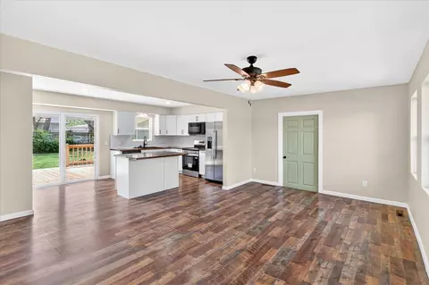 Living - 1036 E Morningside St, Springfield, MO 65807 photo 2 of 3
