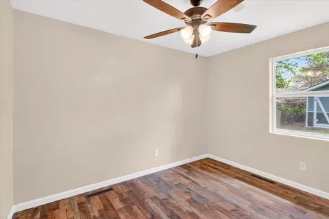 Bedroom - 1036 E Morningside St, Springfield, MO 65807 photo 5 of 6
