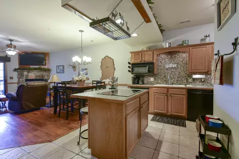 Kitchen - 24 Village Trl #2, Branson, MO 65616 photo 1 of 4