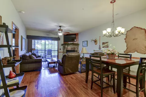 Dining - 24 Village Trl #2, Branson, MO 65616 photo 2 of 3