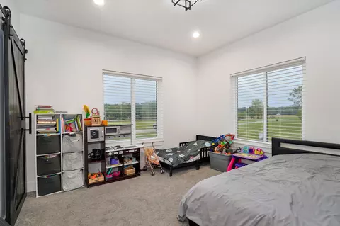 Bedroom - 7990 E Farm Road 116, Strafford, MO 65757 photo 4 of 4