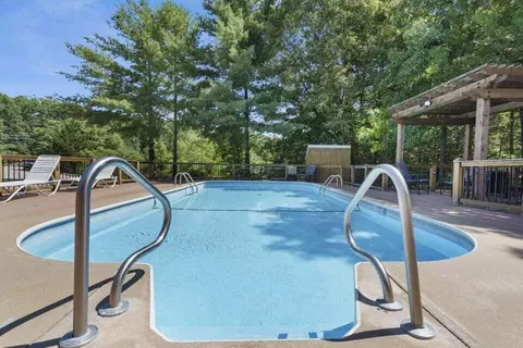 Exterior - 982 Indian Point Rd #325, Branson, MO 65616 photo 13 of 15