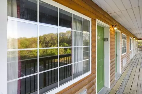 Exterior - 982 Indian Point Rd #325, Branson, MO 65616 photo 1 of 15