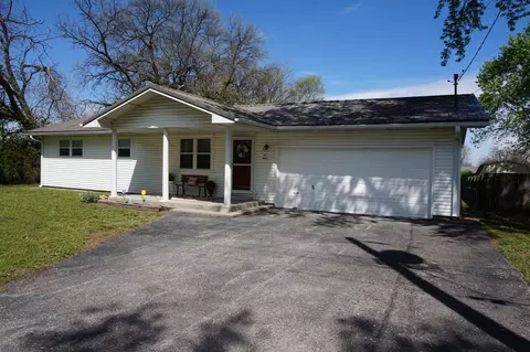 4063 W Camden St, Springfield, MO 65803