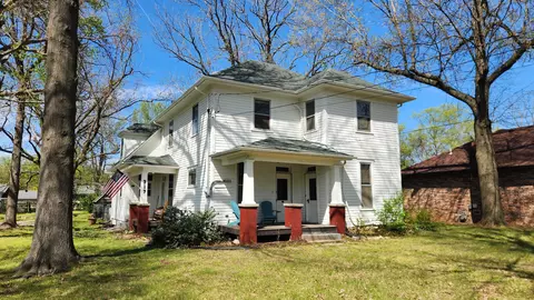 Exterior - 317 E Glenwood St, Springfield, MO 65807 photo 29 of 31