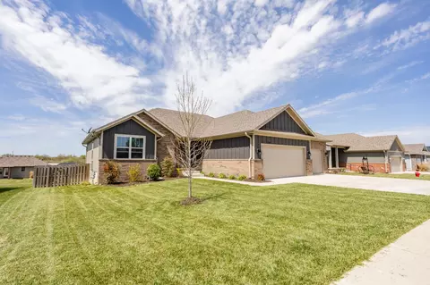 Exterior - 2109 Buckhorn Rd, Ozark, MO 65721 photo 2 of 9