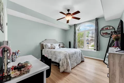 Bedroom - 5034 S Burrows Ave, Springfield, MO 65810 photo 2 of 4
