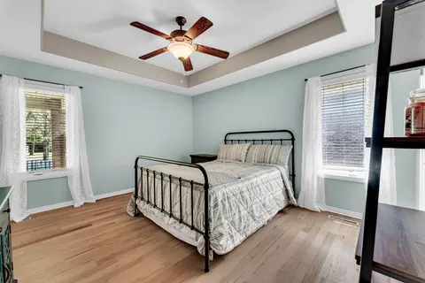 Bedroom - 5034 S Burrows Ave, Springfield, MO 65810 photo 3 of 4