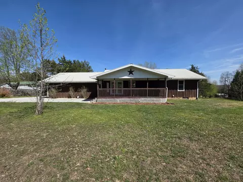 966 Cleveland Rd, Houston, MO 65483
