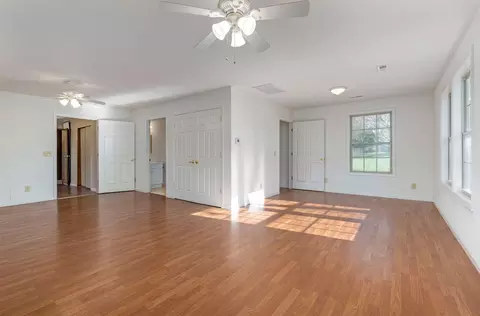 410 W First St, Miller, MO 65707