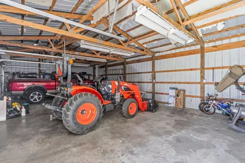 Exterior - 1329 S State Highway Uu, Chadwick, MO 65629 photo 7 of 11