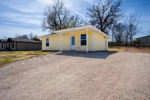93 Sugar Ln, Crane, MO 65633 photo 2