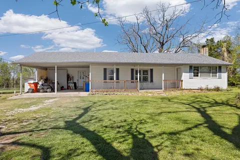 Exterior - 28076 Kings River Rd, Shell Knob, MO 65747 photo 1 of 11