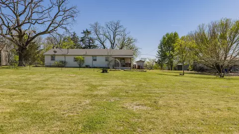 Exterior - 28076 Kings River Rd, Shell Knob, MO 65747 photo 10 of 11