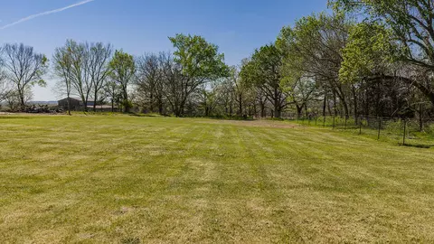 Exterior - 28076 Kings River Rd, Shell Knob, MO 65747 photo 9 of 11