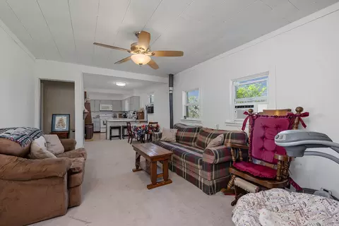 Living - 28076 Kings River Rd, Shell Knob, MO 65747 photo 2 of 4