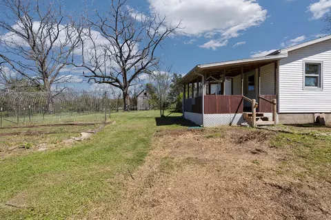 Exterior - 28076 Kings River Rd, Shell Knob, MO 65747 photo 6 of 11