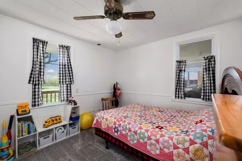 Bedroom - 28076 Kings River Rd, Shell Knob, MO 65747 photo 6 of 6